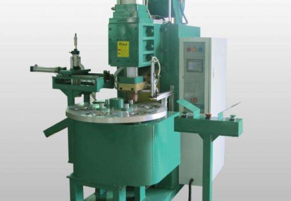 使用點焊機的標準順序是什么？